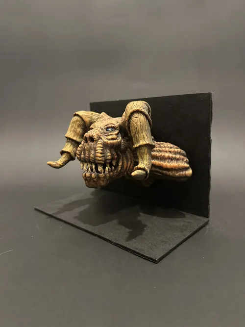 Depth Monster Bust, photo 1