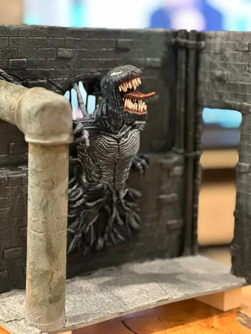 Venom, photo 1